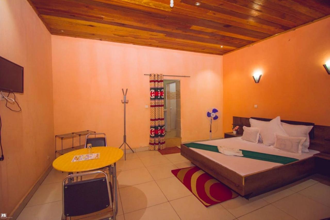 Hotel National Ambilobe Exterior photo